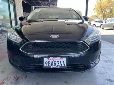 2018 Ford Focus SE   - Photo 11 - Orange, CA 92868