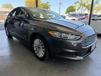 2015 Ford Fusion Hybrid SE - Photo 8 - Orange, CA 92868