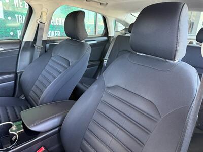 2015 Ford Fusion Hybrid SE - Photo 18 - Orange, CA 92868