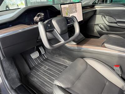 2021 Tesla Model S Plaid   - Photo 13 - Orange, CA 92868