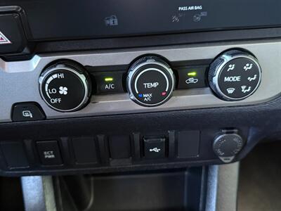2021 Toyota Tacoma SR5   - Photo 35 - Orange, CA 92868