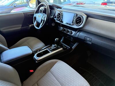 2021 Toyota Tacoma SR5   - Photo 29 - Orange, CA 92868