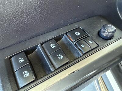 2021 Toyota Tacoma SR5   - Photo 27 - Orange, CA 92868