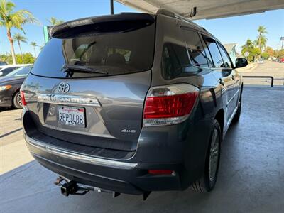 2013 Toyota Highlander Limited   - Photo 11 - Orange, CA 92868