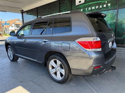 2013 Toyota Highlander Limited   - Photo 6 - Orange, CA 92868