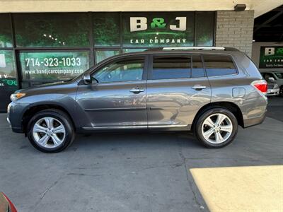 2013 Toyota Highlander Limited   - Photo 4 - Orange, CA 92868