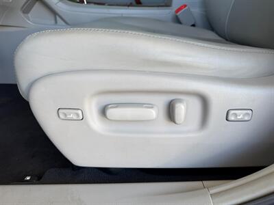 2013 Toyota Highlander Limited   - Photo 22 - Orange, CA 92868