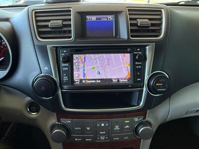 2013 Toyota Highlander Limited   - Photo 36 - Orange, CA 92868
