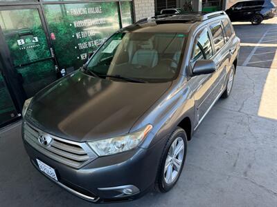 2013 Toyota Highlander Limited   - Photo 2 - Orange, CA 92868