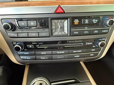 2015 Hyundai Genesis 5.0L - Photo 35 - Orange, CA 92868