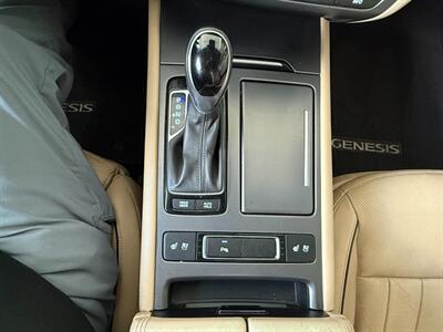 2015 Hyundai Genesis 5.0L - Photo 36 - Orange, CA 92868