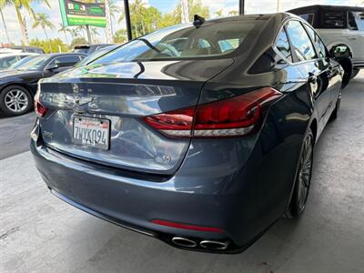 2015 Hyundai Genesis 5.0L - Photo 10 - Orange, CA 92868