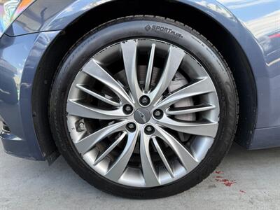 2015 Hyundai Genesis 5.0L - Photo 41 - Orange, CA 92868