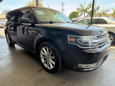 2016 Ford Flex Limited - Photo 7 - Orange, CA 92868