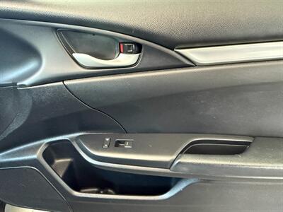 2020 Honda Civic Sport   - Photo 25 - Orange, CA 92868