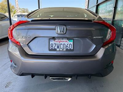 2020 Honda Civic Sport   - Photo 13 - Orange, CA 92868