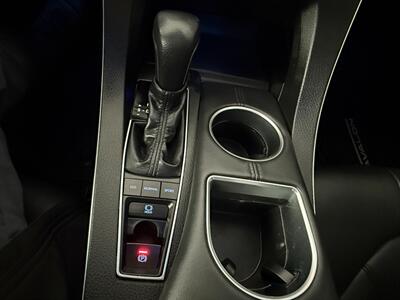 2019 Toyota Avalon XLE   - Photo 35 - Orange, CA 92868