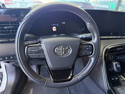 2022 Toyota Mirai XLE - Photo 18 - Orange, CA 92868