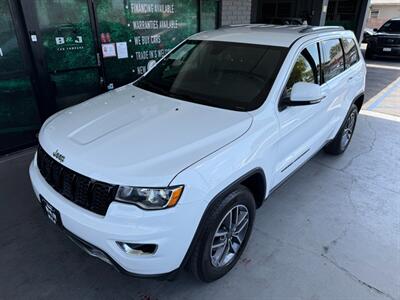 2019 Jeep Grand Cherokee Limited - Photo 2 - Orange, CA 92868