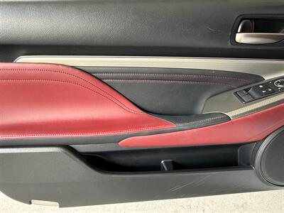 2017 Lexus RC 200t   - Photo 26 - Orange, CA 92868