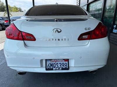 2010 INFINITI G37 Sedan Journey   - Photo 14 - Orange, CA 92868