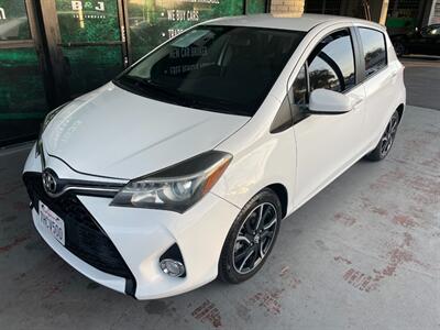 2015 Toyota Yaris 5-Door SE   - Photo 2 - Orange, CA 92868