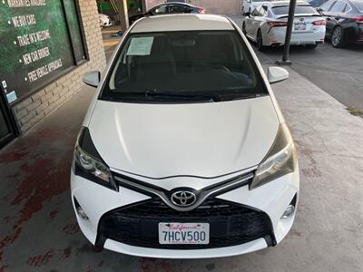 2015 Toyota Yaris 5-Door SE   - Photo 12 - Orange, CA 92868