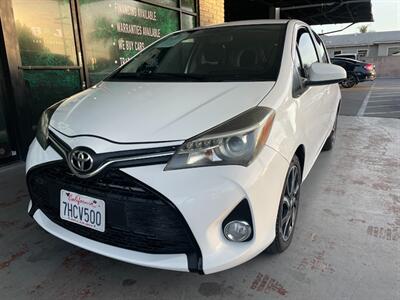 2015 Toyota Yaris 5-Door SE   - Photo 3 - Orange, CA 92868