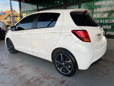 2015 Toyota Yaris 5-Door SE   - Photo 5 - Orange, CA 92868