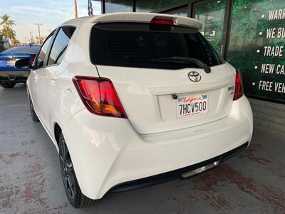 2015 Toyota Yaris 5-Door SE   - Photo 6 - Orange, CA 92868