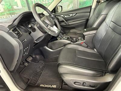 2018 Nissan Rogue Hybrid SL   - Photo 16 - Orange, CA 92868