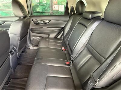 2018 Nissan Rogue Hybrid SL   - Photo 25 - Orange, CA 92868