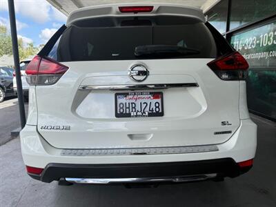 2018 Nissan Rogue Hybrid SL   - Photo 13 - Orange, CA 92868
