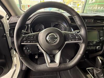 2018 Nissan Rogue Hybrid SL   - Photo 19 - Orange, CA 92868