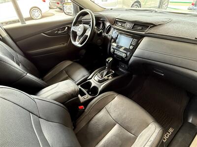 2018 Nissan Rogue Hybrid SL   - Photo 27 - Orange, CA 92868