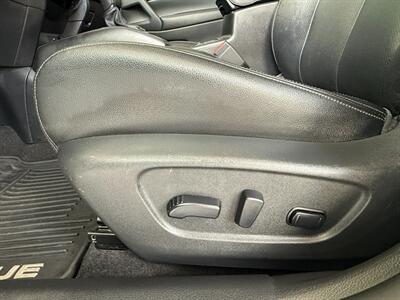 2018 Nissan Rogue Hybrid SL   - Photo 18 - Orange, CA 92868