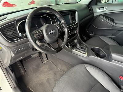 2015 Kia Optima Hybrid EX   - Photo 16 - Orange, CA 92868