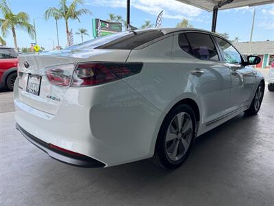 2015 Kia Optima Hybrid EX   - Photo 10 - Orange, CA 92868
