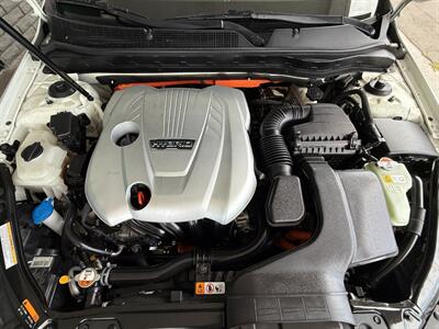 2015 Kia Optima Hybrid EX   - Photo 40 - Orange, CA 92868