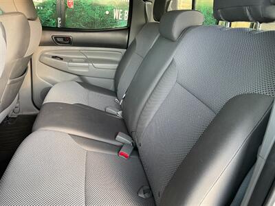 2015 Toyota Tacoma PreRunner V6   - Photo 24 - Orange, CA 92868