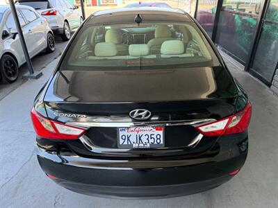 2014 Hyundai SONATA GLS - Photo 14 - Orange, CA 92868
