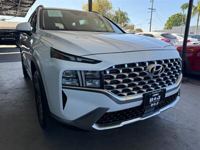 2022 Hyundai SANTA FE SEL   - Photo 9 - Orange, CA 92868