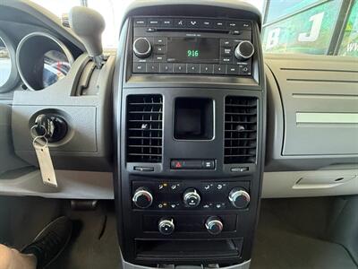 2008 Dodge Grand Caravan SE - Photo 28 - Orange, CA 92868