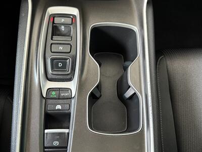 2020 Honda Accord Hybrid EX   - Photo 35 - Orange, CA 92868