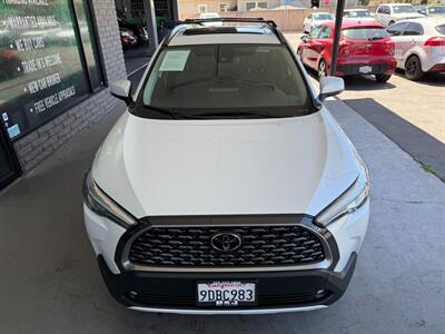 2022 Toyota Corolla Cross XLE   - Photo 13 - Orange, CA 92868