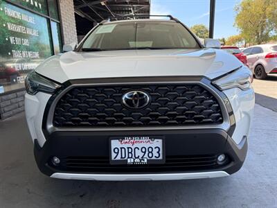 2022 Toyota Corolla Cross XLE   - Photo 12 - Orange, CA 92868