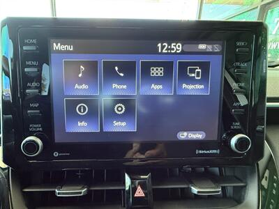 2022 Toyota Corolla Cross XLE   - Photo 32 - Orange, CA 92868