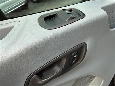 2015 Ford Transit 250   - Photo 18 - Orange, CA 92868