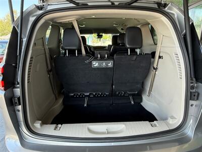 2021 Chrysler Pacifica Touring L   - Photo 39 - Orange, CA 92868