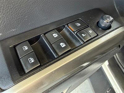 2023 Toyota Tacoma SR5 V6 - Photo 25 - Orange, CA 92868